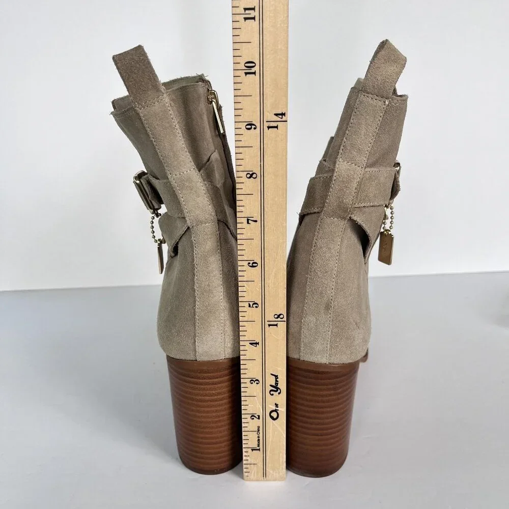 NEW Coach Olivia bootie Suede Block Stacked Heel Tan Zip Ankle Charm 10 - Picture 9 of 12